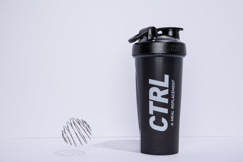 Protein Shaker mit Spiralball für einen cremigen Genuss Protein Shaker mit Spiralball