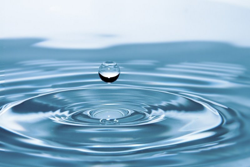 klares Wasser klares Wasser durch Wasserfilter