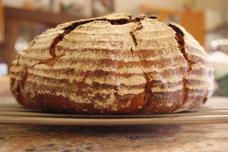 Gaerkoerbchen mit einem Rillenmuster Gaerkoerbchen mitsamt Rillenmuster