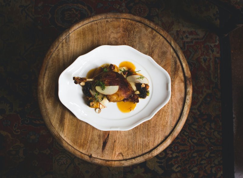 Platzteller aus Holz